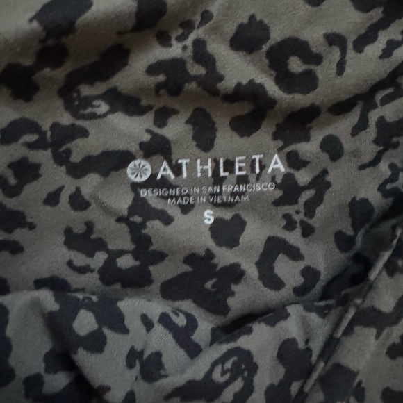 Athleta Leopard Elation Ultra High Rise Tight Arbor Olive Size S - Picture 7 of 8